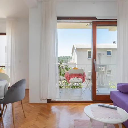 Miandmi Apartments Makarska Exterior photo