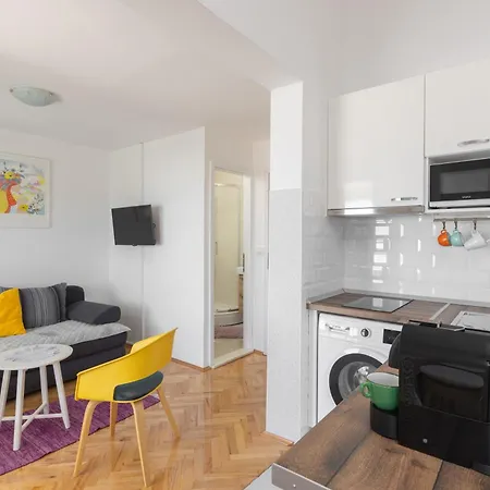 Miandmi Apartments Makarska Exterior photo