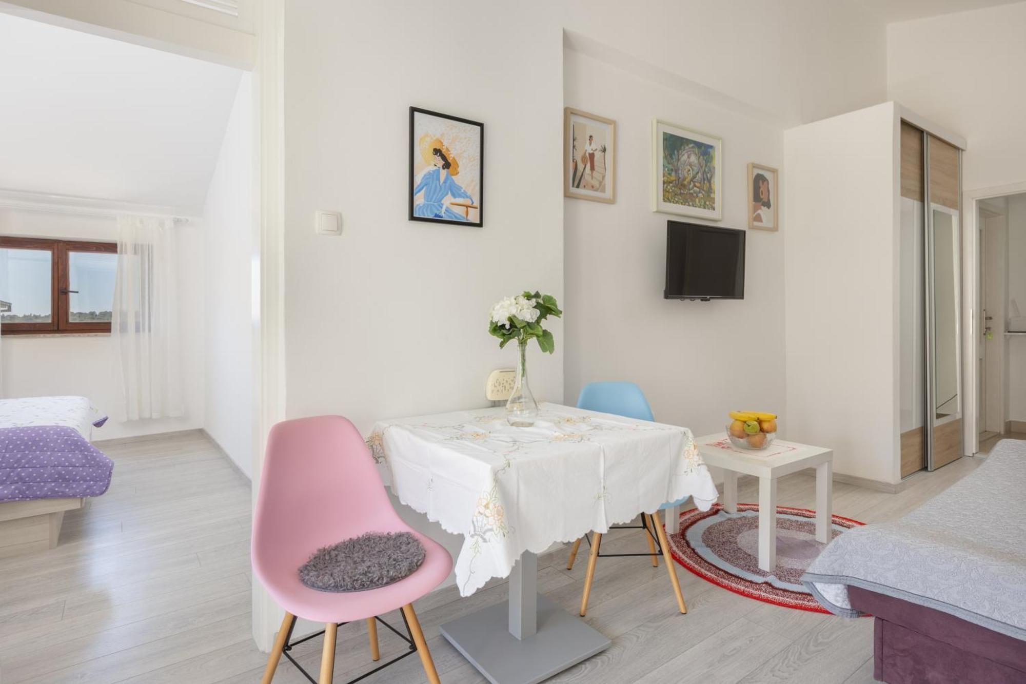 Miandmi Apartment Makarska